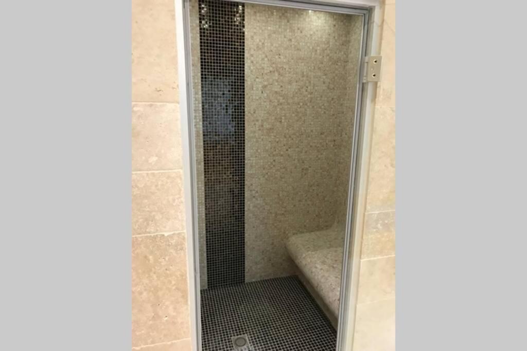 Nid D Amour F1 40M2 Calme Rdc Possibilite Jacuzzi Hammam Chamalieres Ngoại thất bức ảnh